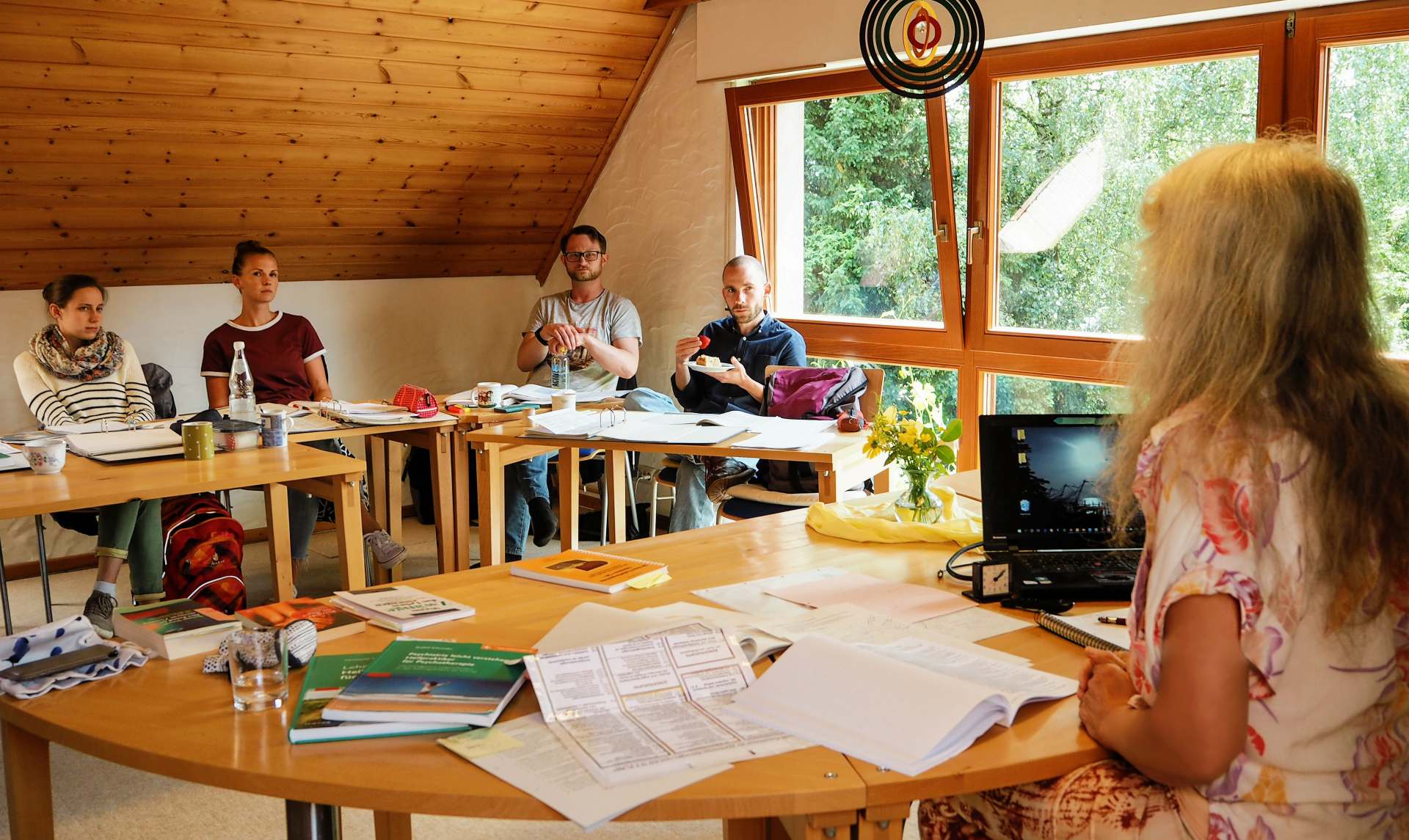 Unterricht in der Heilpraktiker Psychotherapie Ausbildung bei Helianthus